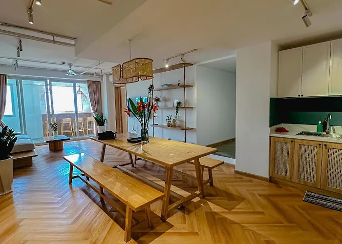 The Distric 1 Apartment - Bui Vien Street & Ben Thanh Martket